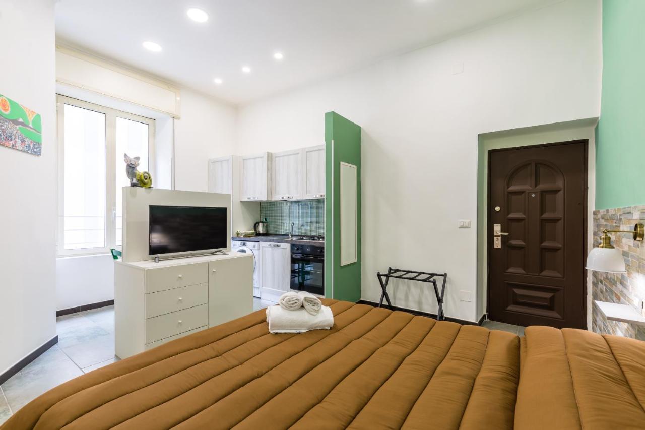 Gelso Complex Studios And Flat By Napoliapartments Buitenkant foto