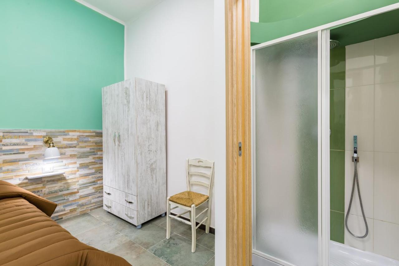 Gelso Complex Studios And Flat By Napoliapartments Buitenkant foto