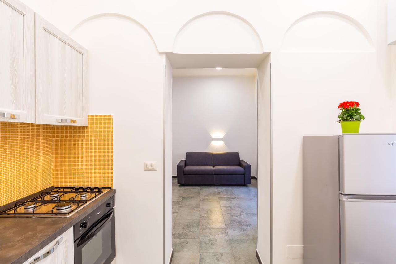 Gelso Complex Studios And Flat By Napoliapartments Buitenkant foto