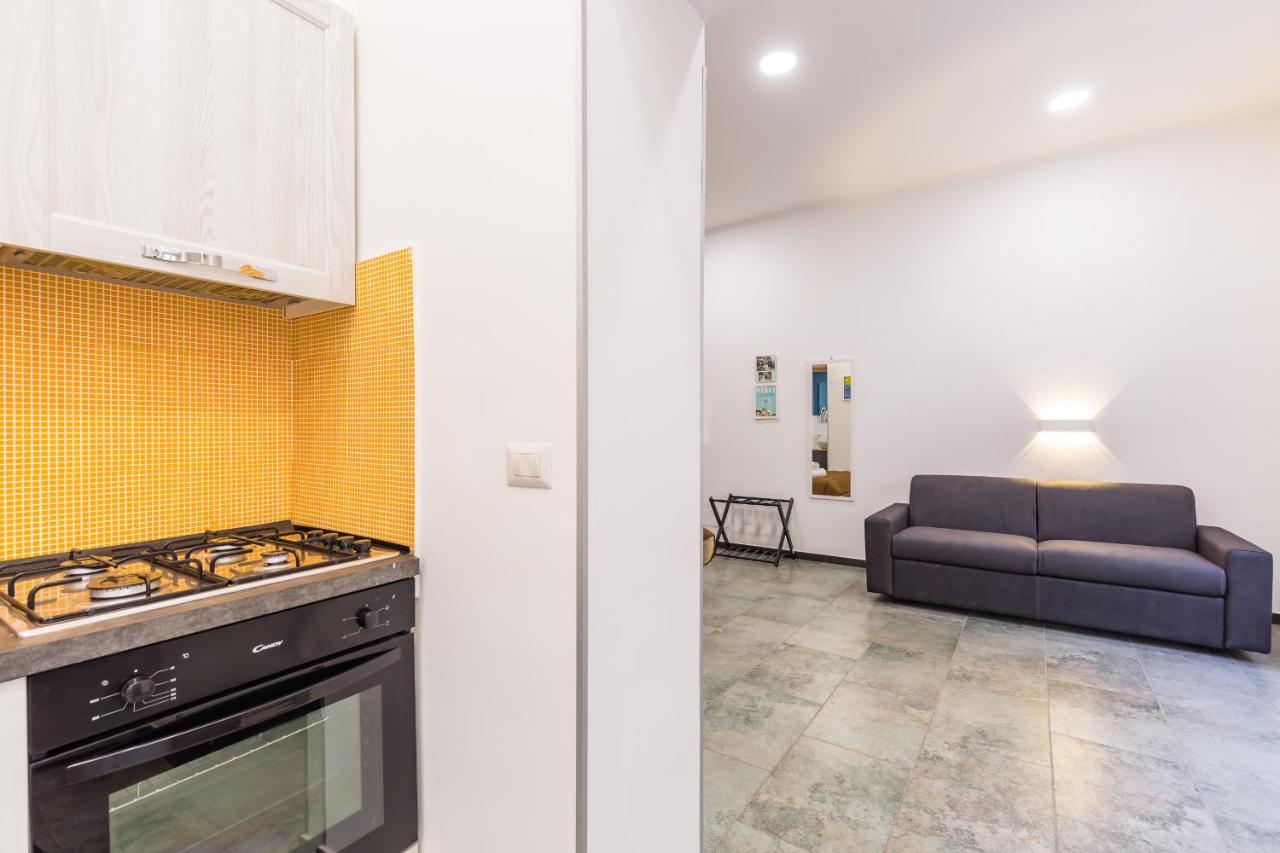 Gelso Complex Studios And Flat By Napoliapartments Buitenkant foto